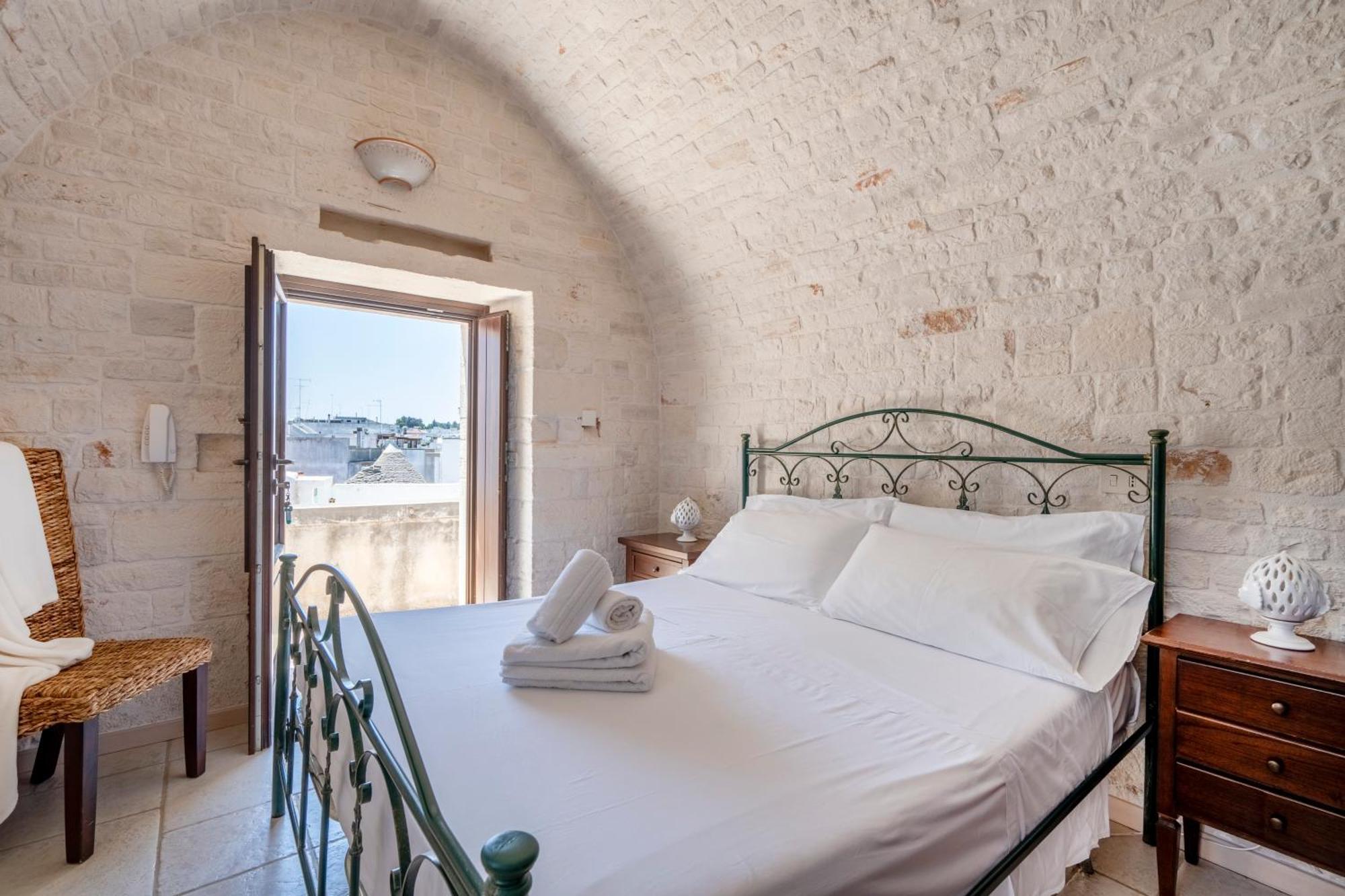 Trulli Contento - & Alberobello